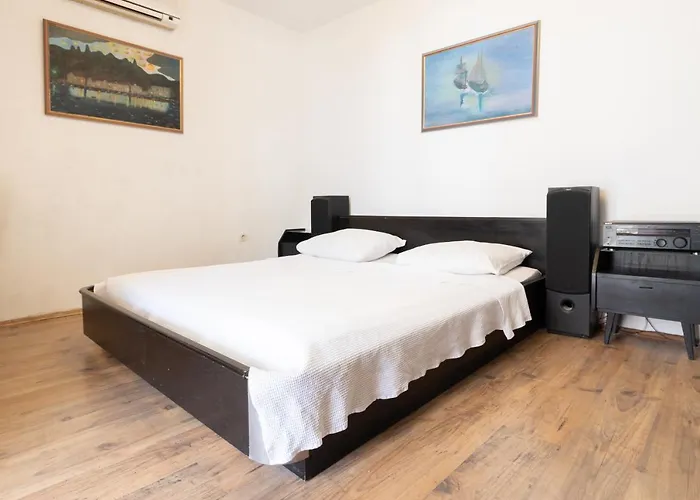 Glavina Daire Makarska